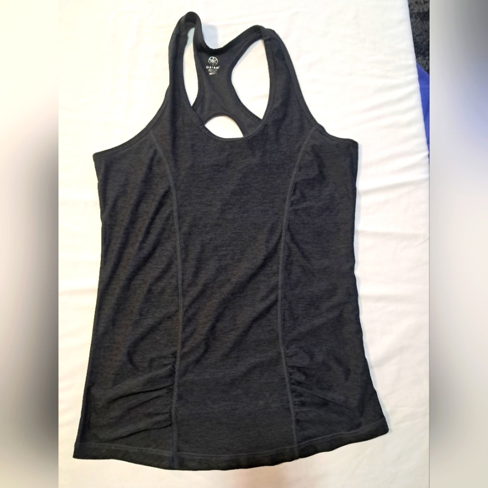 GAIAM Athleisure Top XS EUC Racer Back Tank Top
